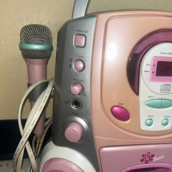 Barbie Stereo CD Karaoke Machine with Two Sing Along Micropones 2005 ULTRA RARE - Picture 3 of 8